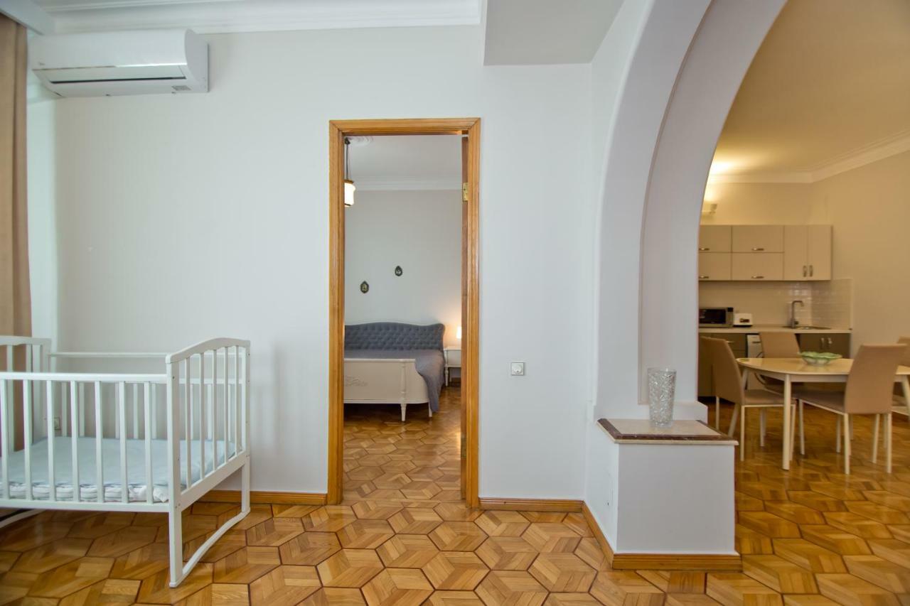 Seaside Luxury Apartment Μπατούμι Εξωτερικό φωτογραφία