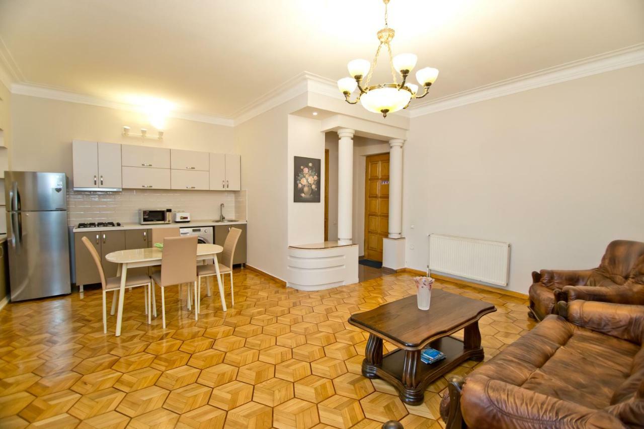 Seaside Luxury Apartment Μπατούμι Εξωτερικό φωτογραφία